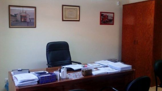 Oficina en la Planta de Hormigón