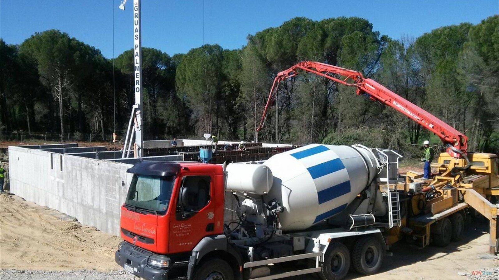 11054764_10204952119916432_350701939_o